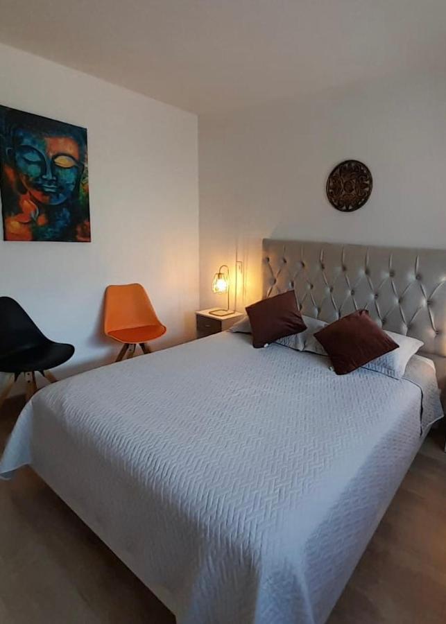 Apartamento Edificio San Basilio Sabaneta